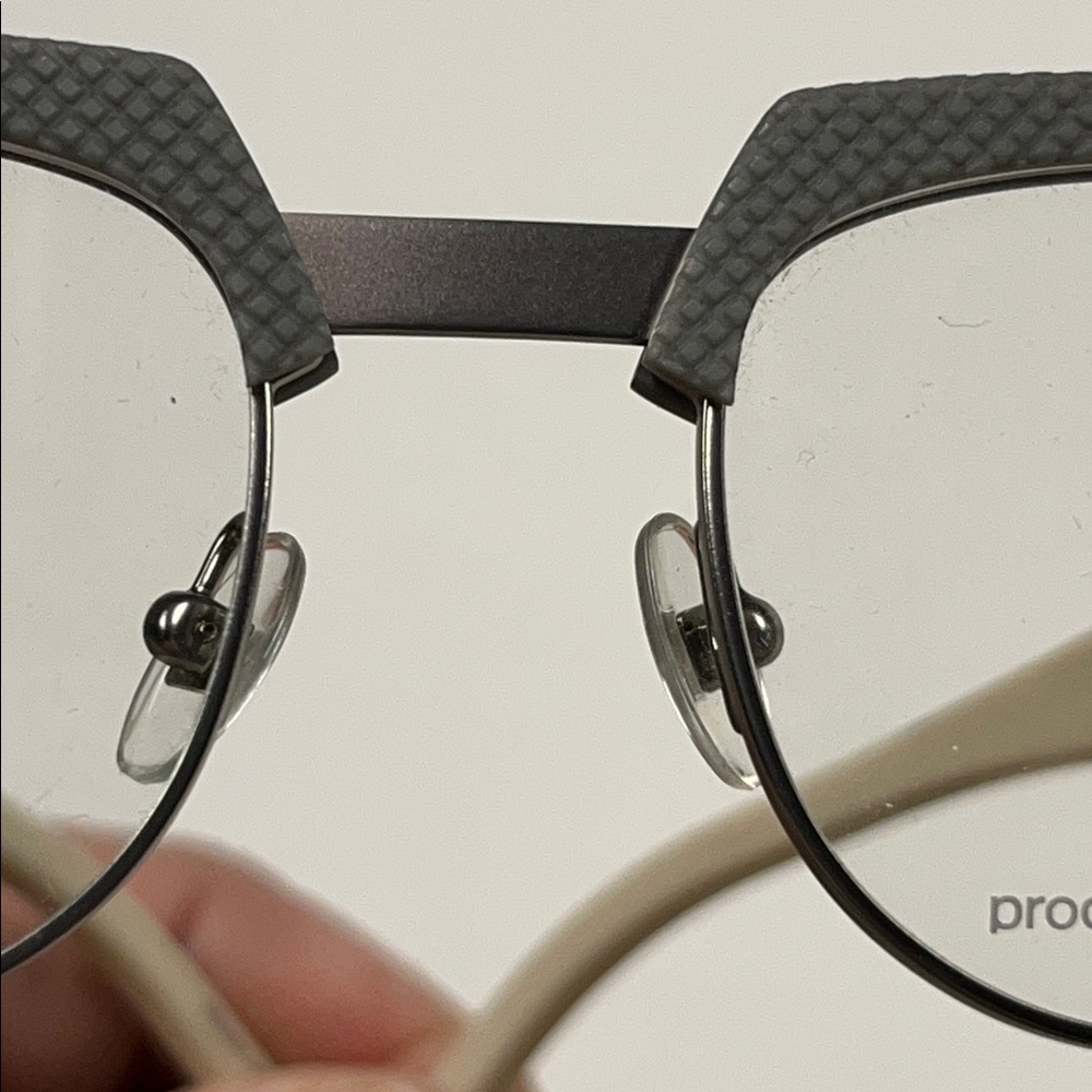 PRO DESIGNS NWOT Retro Cat Eye Texture Front Grey & Vanilla  40-28-140 Eyrglass - Picture 7 of 16